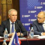 Гвоздь номера: единороссы по разнарядке пошли в «красные зоны» и в волонтеры-водители