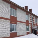 Дети-сироты очередного «карточного домика» в Вешкаймском районе требуют признать их дом аварийным